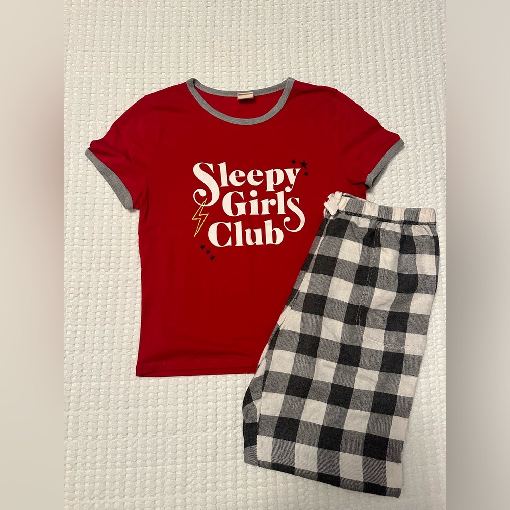 Women's Hollister Pajama Set, Size Medium